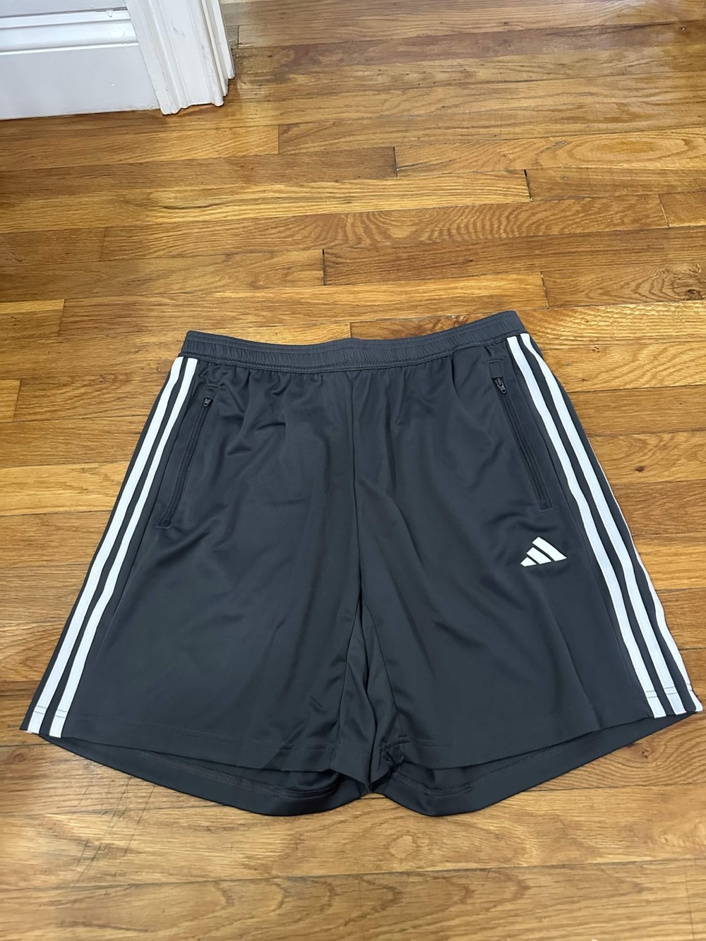 *New* Adidas Shorts Men Grey White (GM2146) Size L